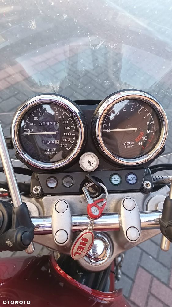 Honda CB - 9