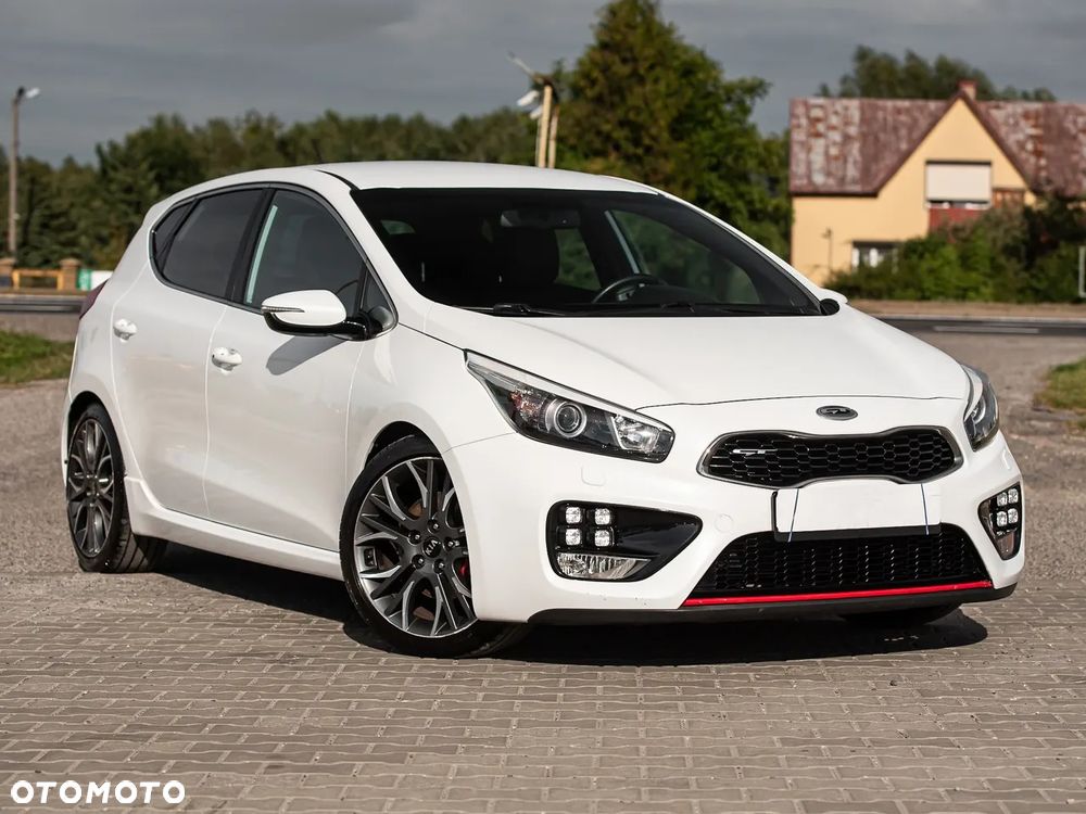 Kia Ceed 1.6 T-GDI GT L - 1