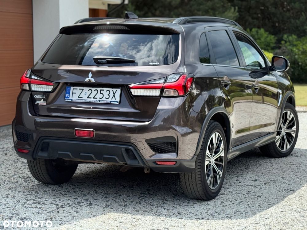 Mitsubishi ASX 2.0 4WD CVT Spirit+ - 23