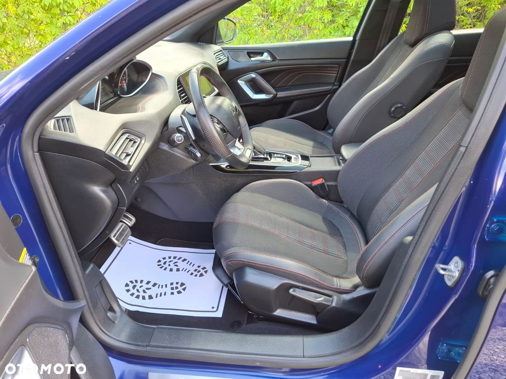 Peugeot 308 PureTech 130 EAT8 GT - 22