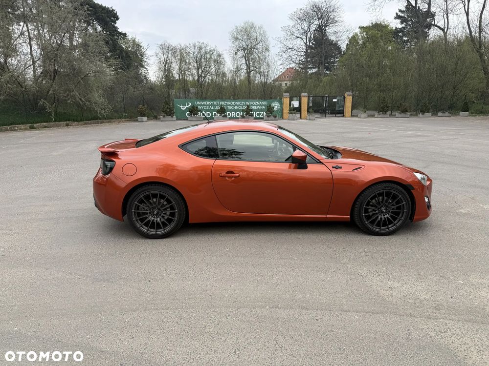 Toyota GT86 2.0 Prestige - 7