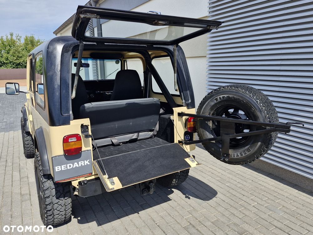 Jeep CJ - 5