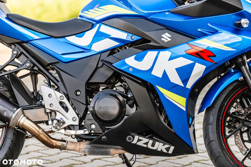 Suzuki GSX-R - 13