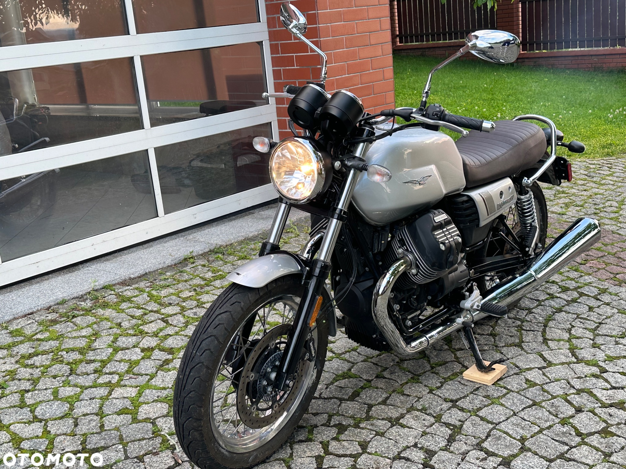 Moto Guzzi V7 - 15