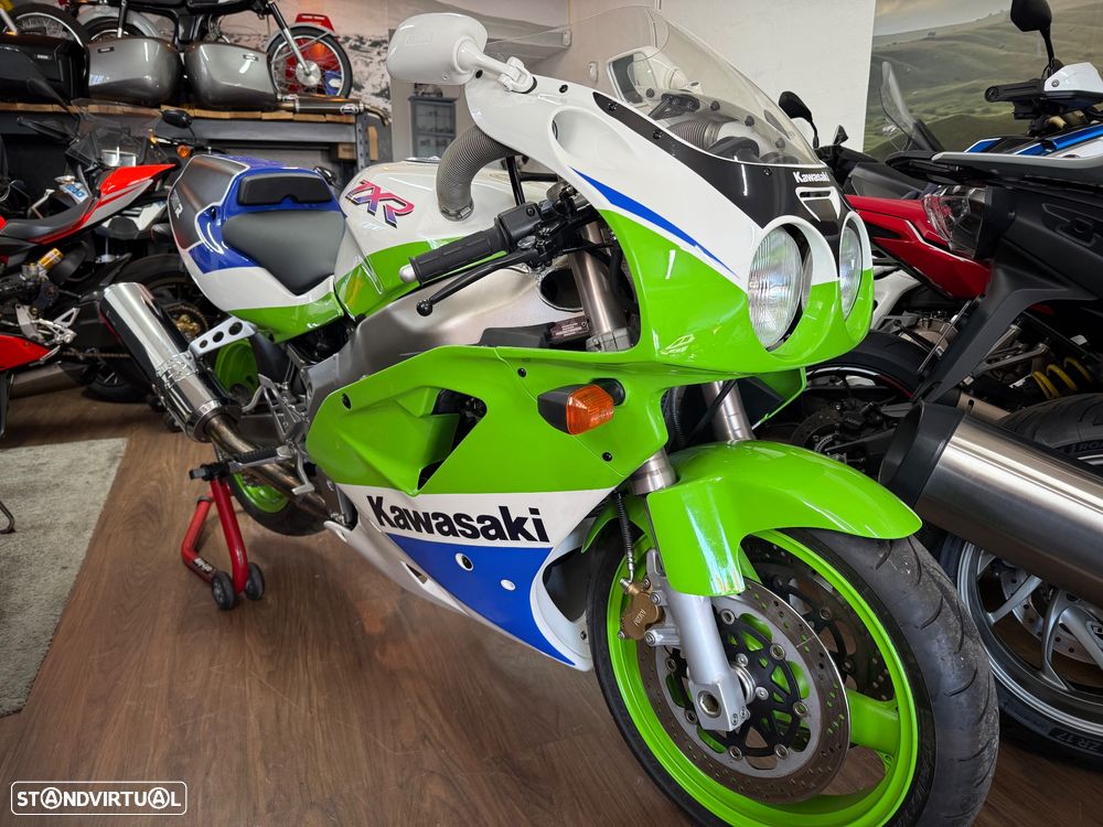 Kawasaki ZXR 750 J - 4
