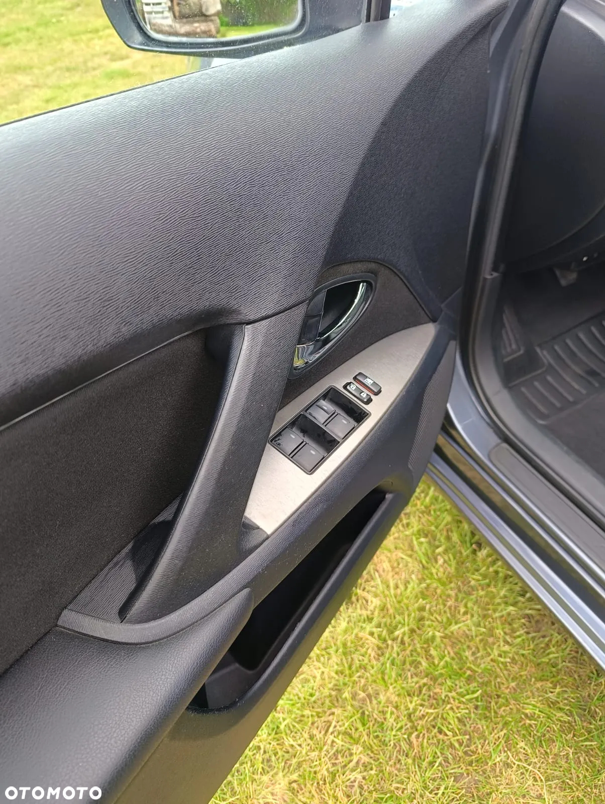 Toyota Avensis 1.8 Sol EU5 - 3