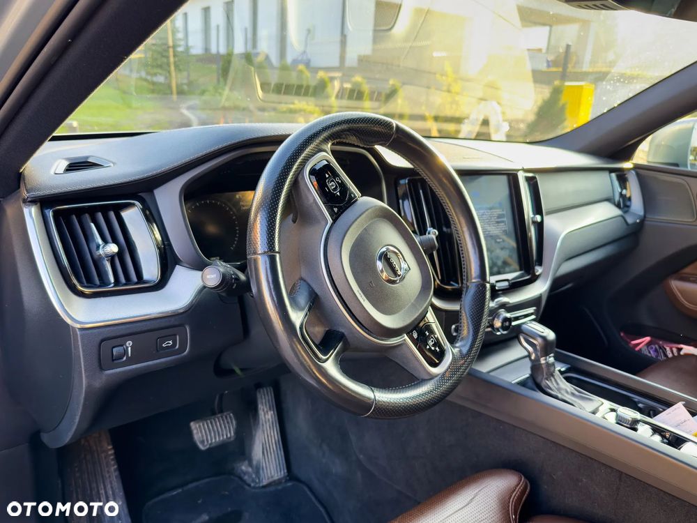 Volvo XC 60 T5 AWD Inscription - 13