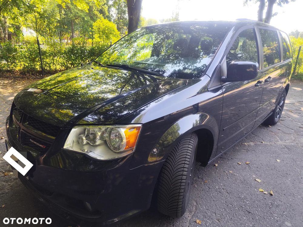 Dodge Grand Caravan 3.6 R/T - 5