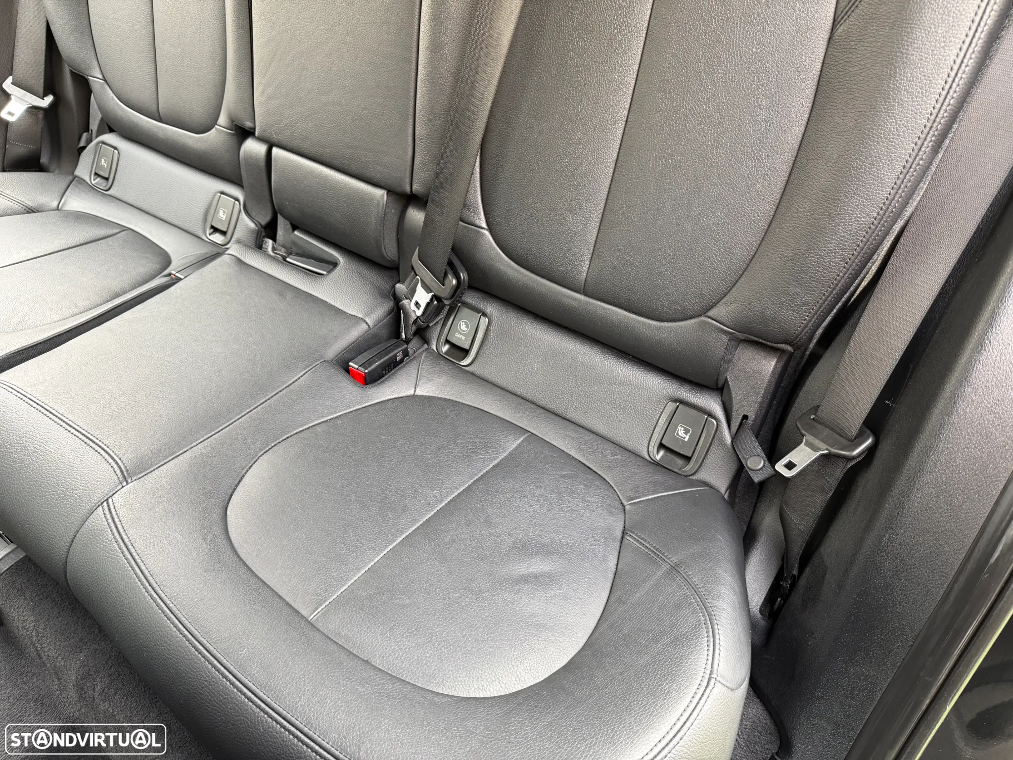 BMW X1 18 d sDrive Auto Pack M - 36