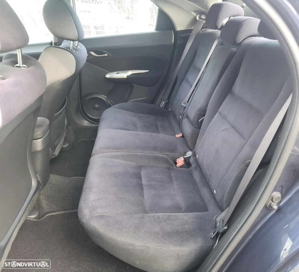 Honda Civic 1.4 Sport EC - 11