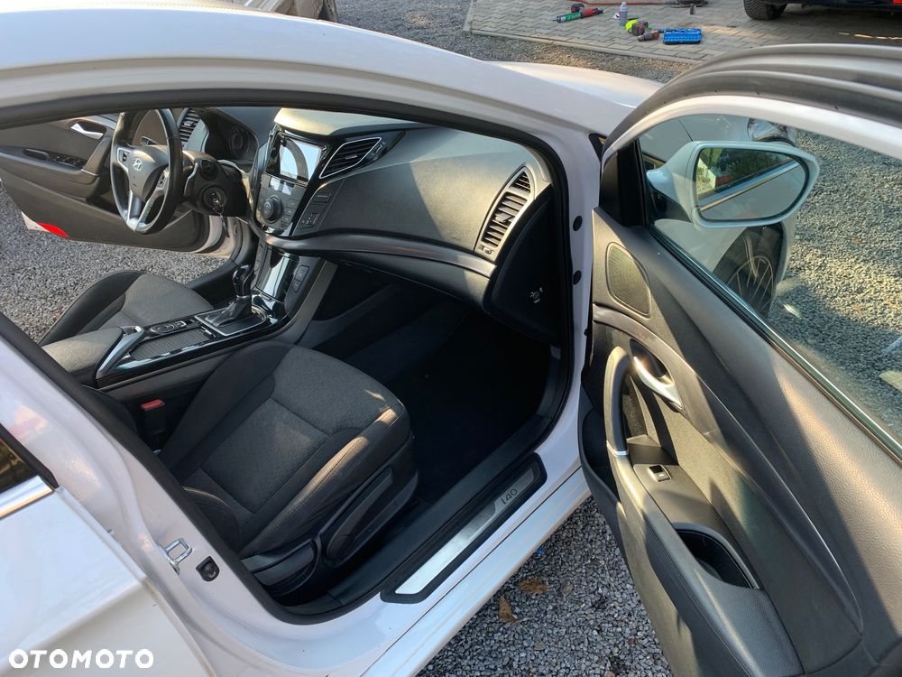 Hyundai i40 i40cw 1.7 CRDi Automatik Premium - 9