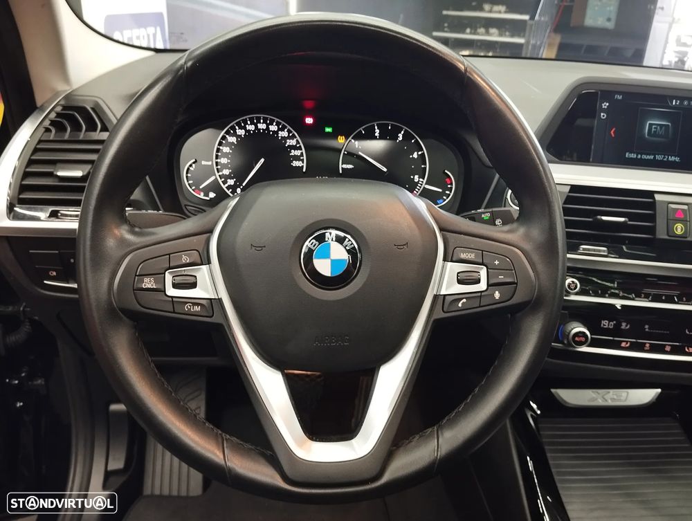 BMW X3 18 d sDrive Advantage Auto - 24
