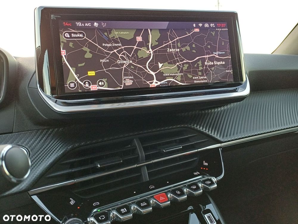 Peugeot 2008 1.2 PureTech Allure S&S EAT8 - 18