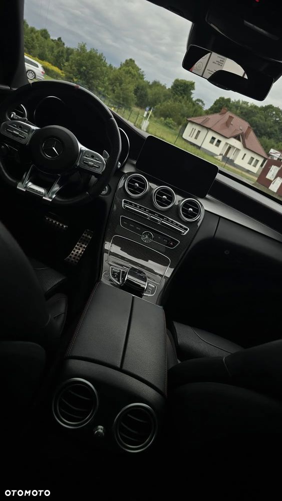 Mercedes-Benz Klasa C AMG 43 4Matic 9G-TRONIC - 24