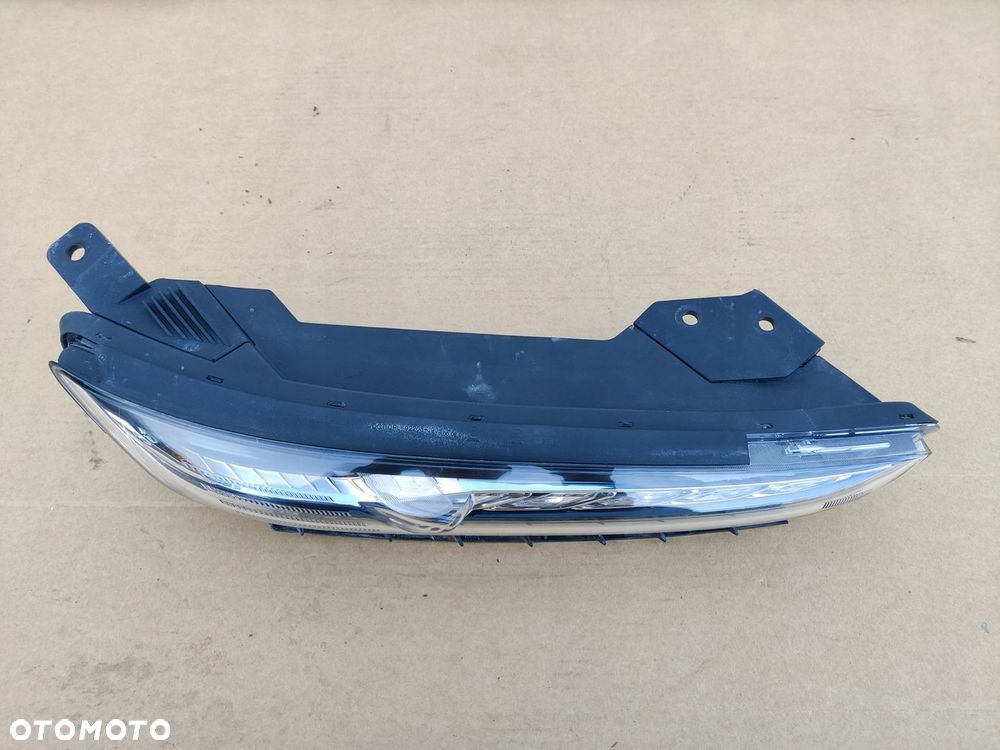 Lampa prawa LED Hyundai Kona - 4