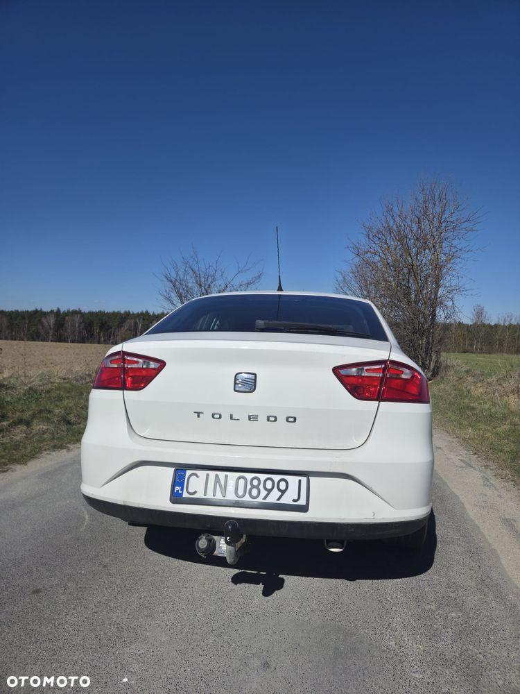 Seat Toledo 1.6 TDI DPF Ecomotive Reference Salsa - 4