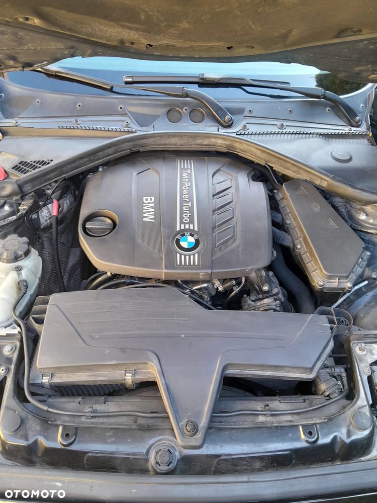 BMW Seria 1 116d DPF - 5