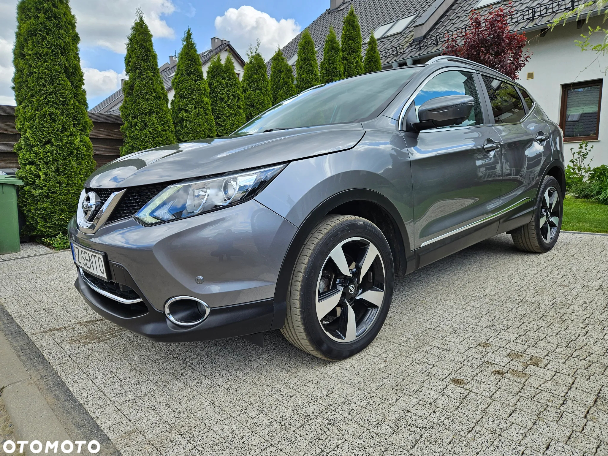 Nissan Qashqai 1.2 DIG-T N-Connecta EU6 - 2