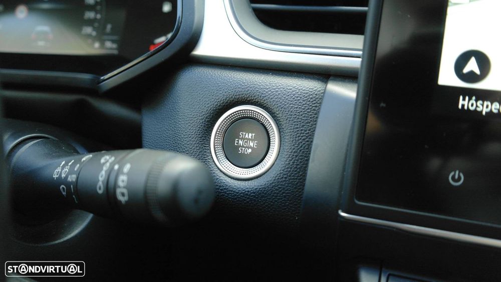 Renault Captur 1.0 TCe Techno - 41
