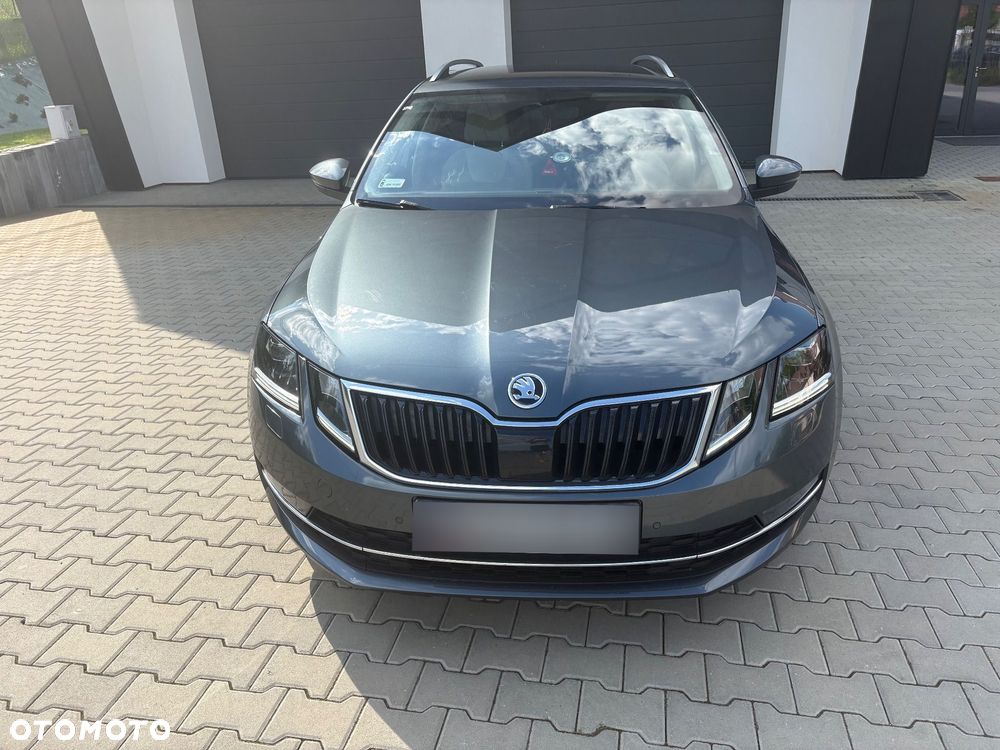 Skoda Octavia 2.0 TDI Style DSG - 1