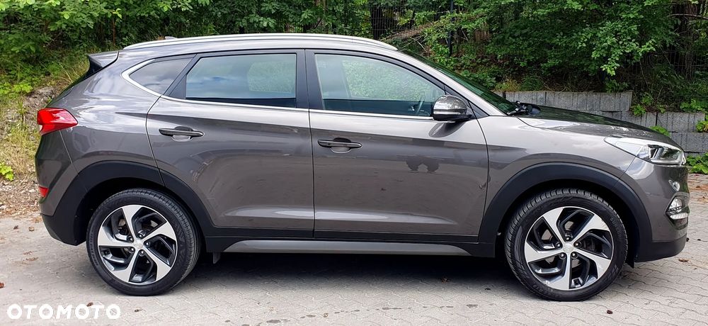 Hyundai Tucson - 8