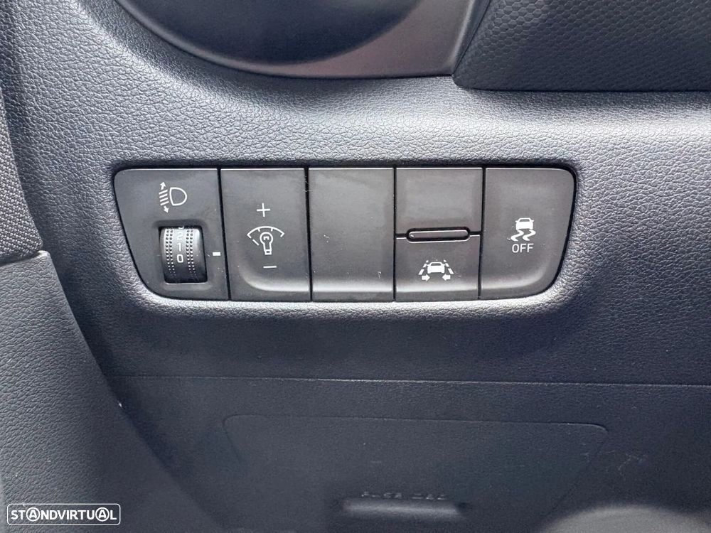 Hyundai Kauai 1.0 T-GDi Premium Tec.Preto - 36