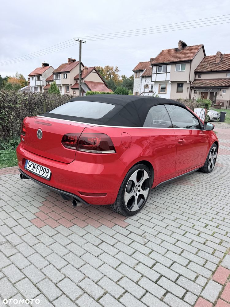 Volkswagen Golf - 4