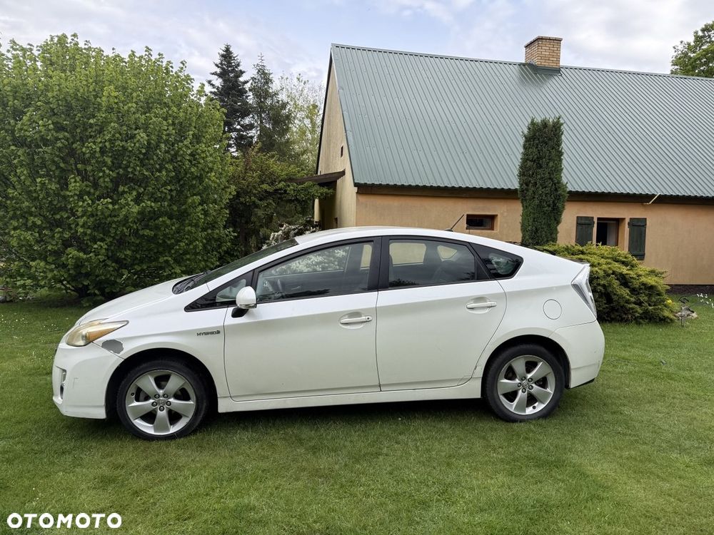 Toyota Prius - 2