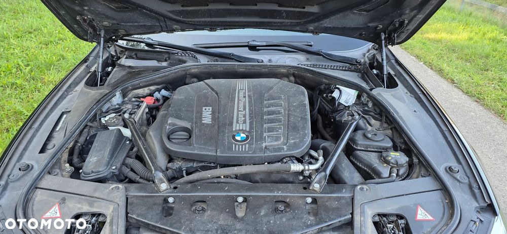 BMW Seria 5 530d xDrive Luxury Line - 24