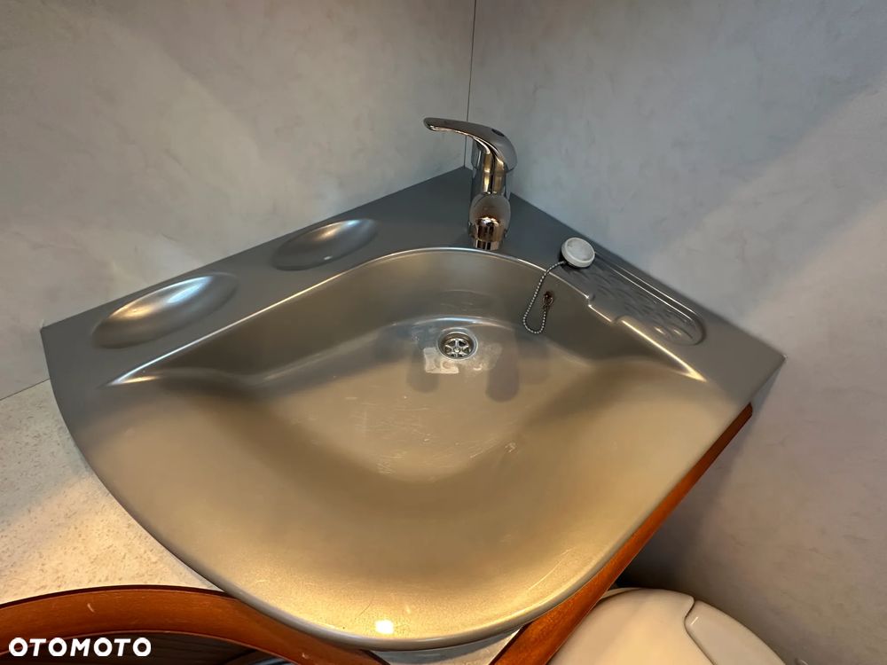 Hobby 460 UL z gwarancją i kabiną prysznicową. ZOBACZ !!! 1450kg!! - 27