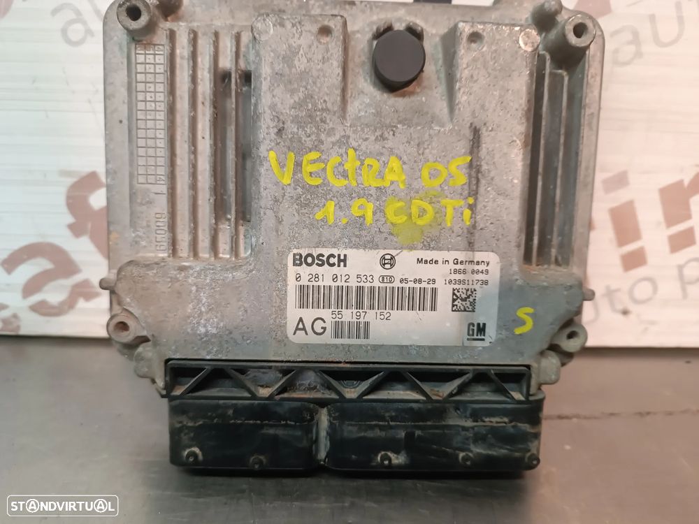 UNIDADE / CENTRALINA DO MOTOR OPEL VECTRA C 1.9CDTI 120CV 0281012533 55197152 - 1