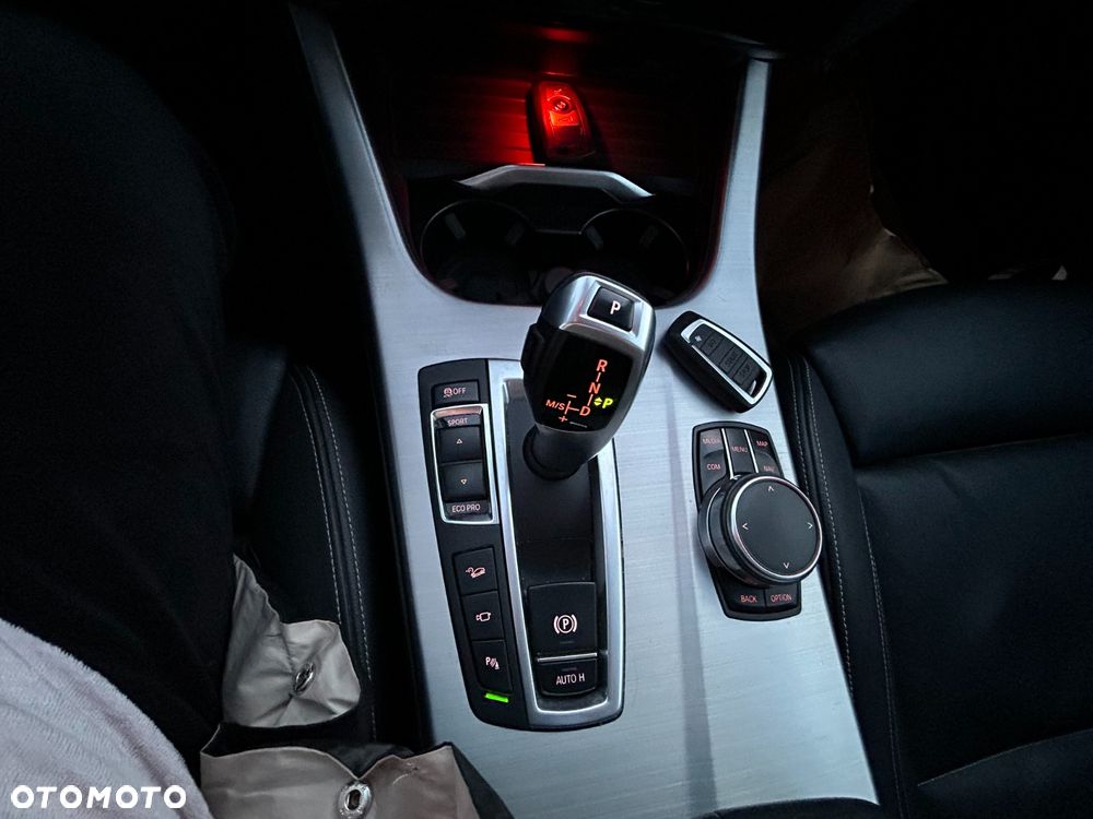 BMW X3 xDrive20d xLine - 25