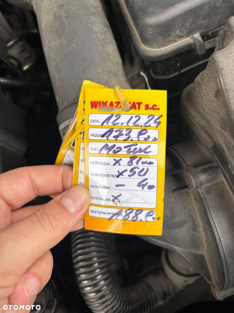 Volkswagen Golf - 25