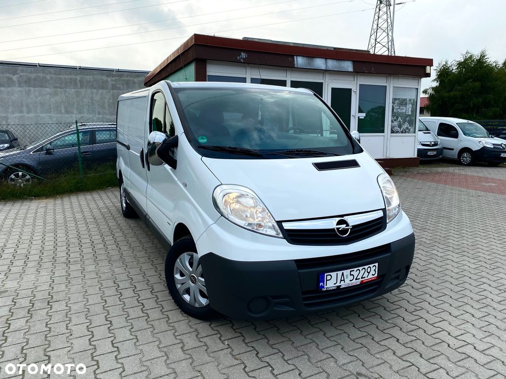Opel Vivaro - 2
