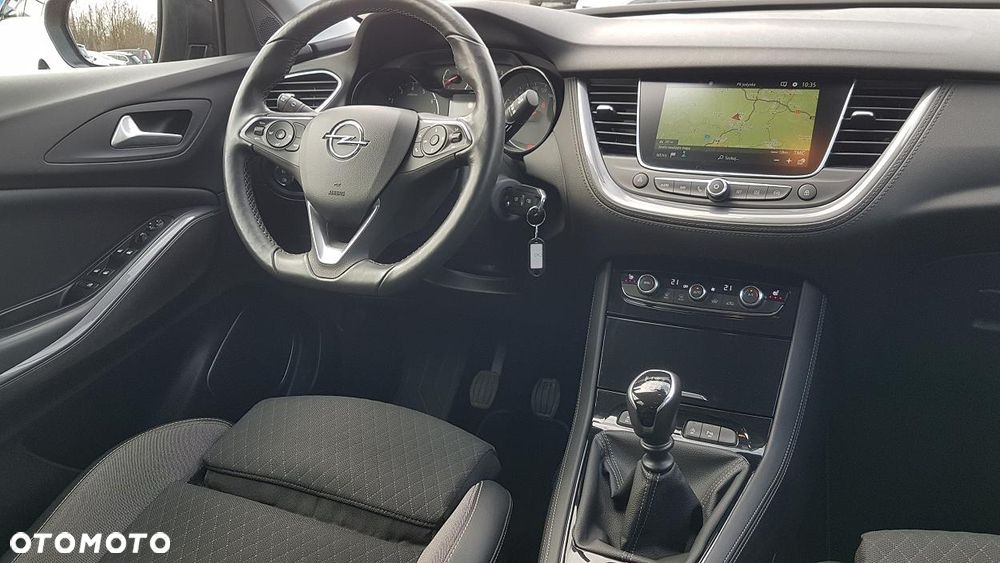 Opel Grandland X 1.2 Start/Stop Design Line - 17