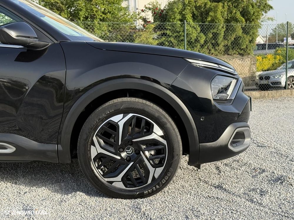 Citroën C4 1.2 PureTech Shine EAT8 - 9