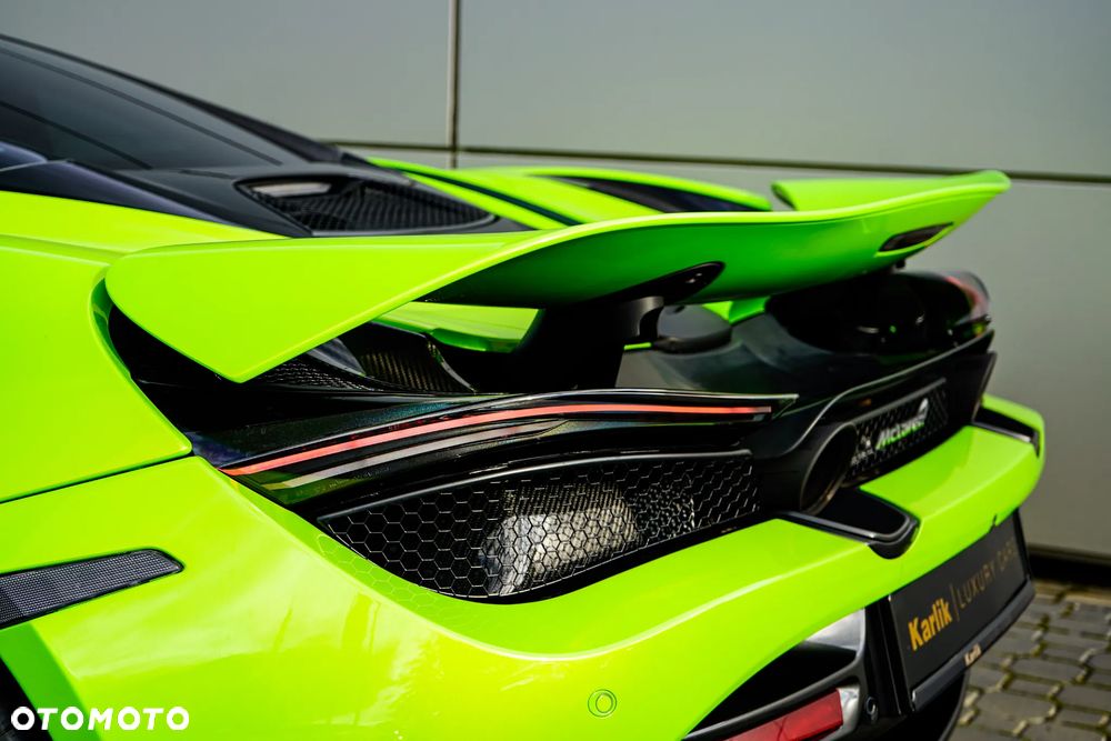 McLaren 720S Coupe - 18