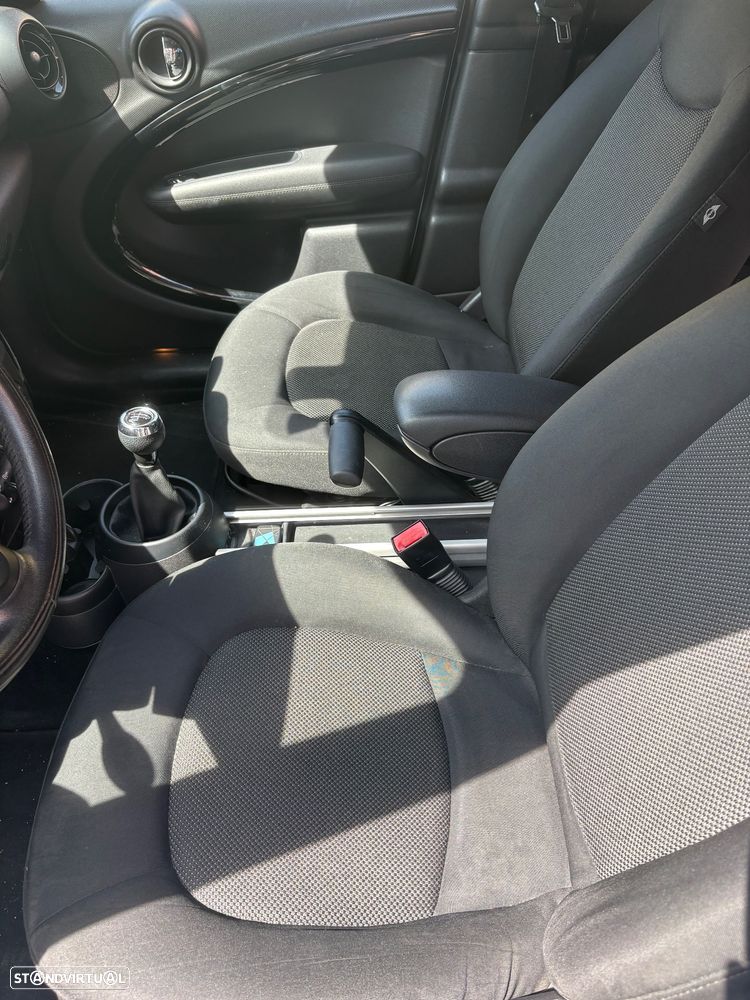 MINI Countryman One D - 20