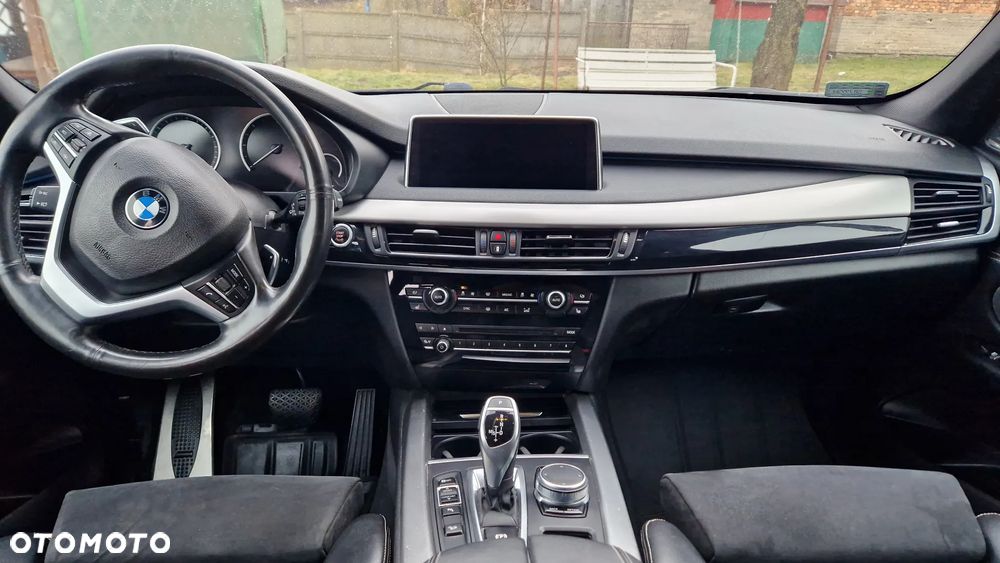 BMW X5 xDrive25d - 12