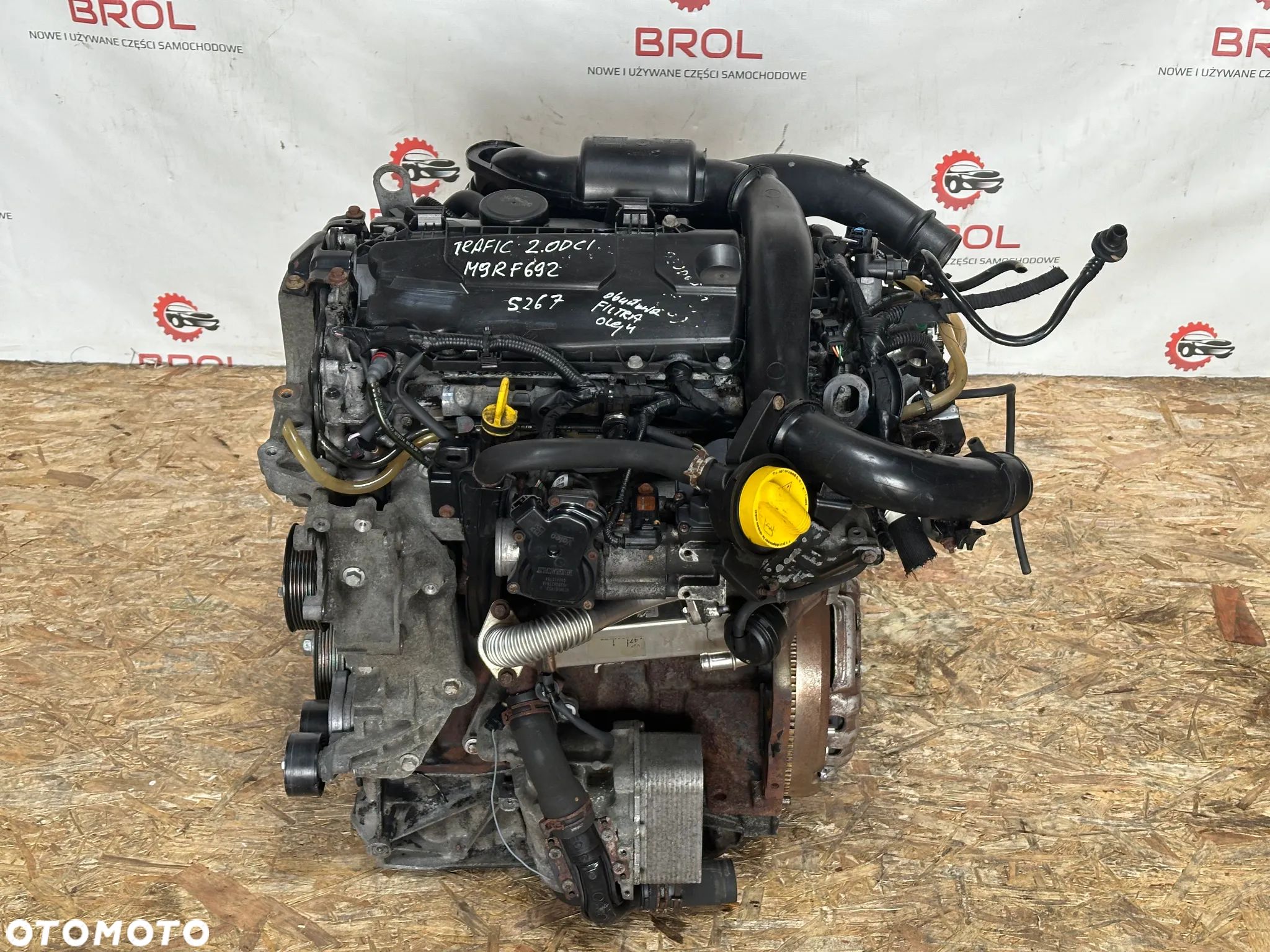 SILNIK RENAULT TRAFIC 2.0 DCI VIVARO  M9R F 692 - 1