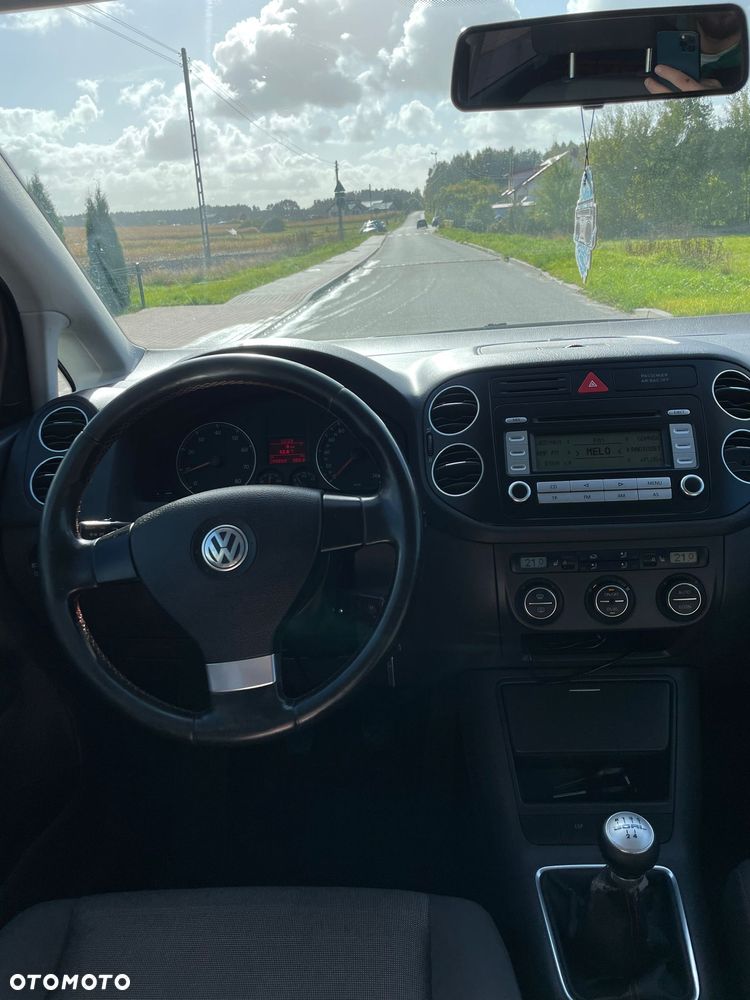 Volkswagen Golf ver-1-6-goal - 16