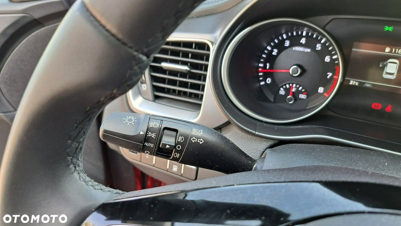 Kia Ceed - 21