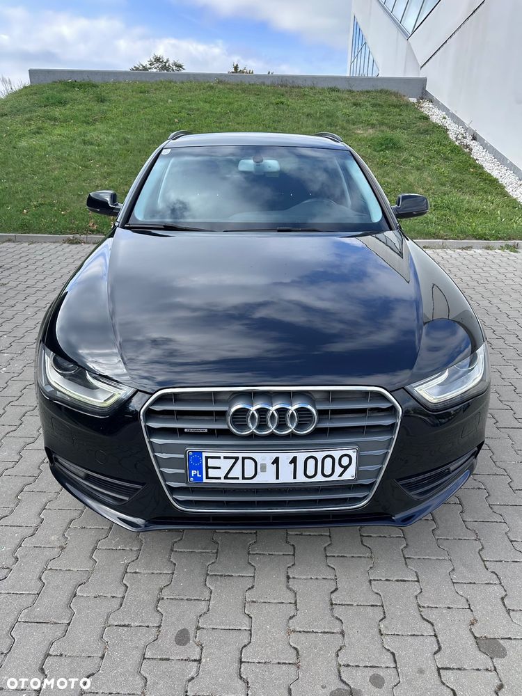Audi A4 Avant 2.0 TDI DPF quattro Attraction - 4