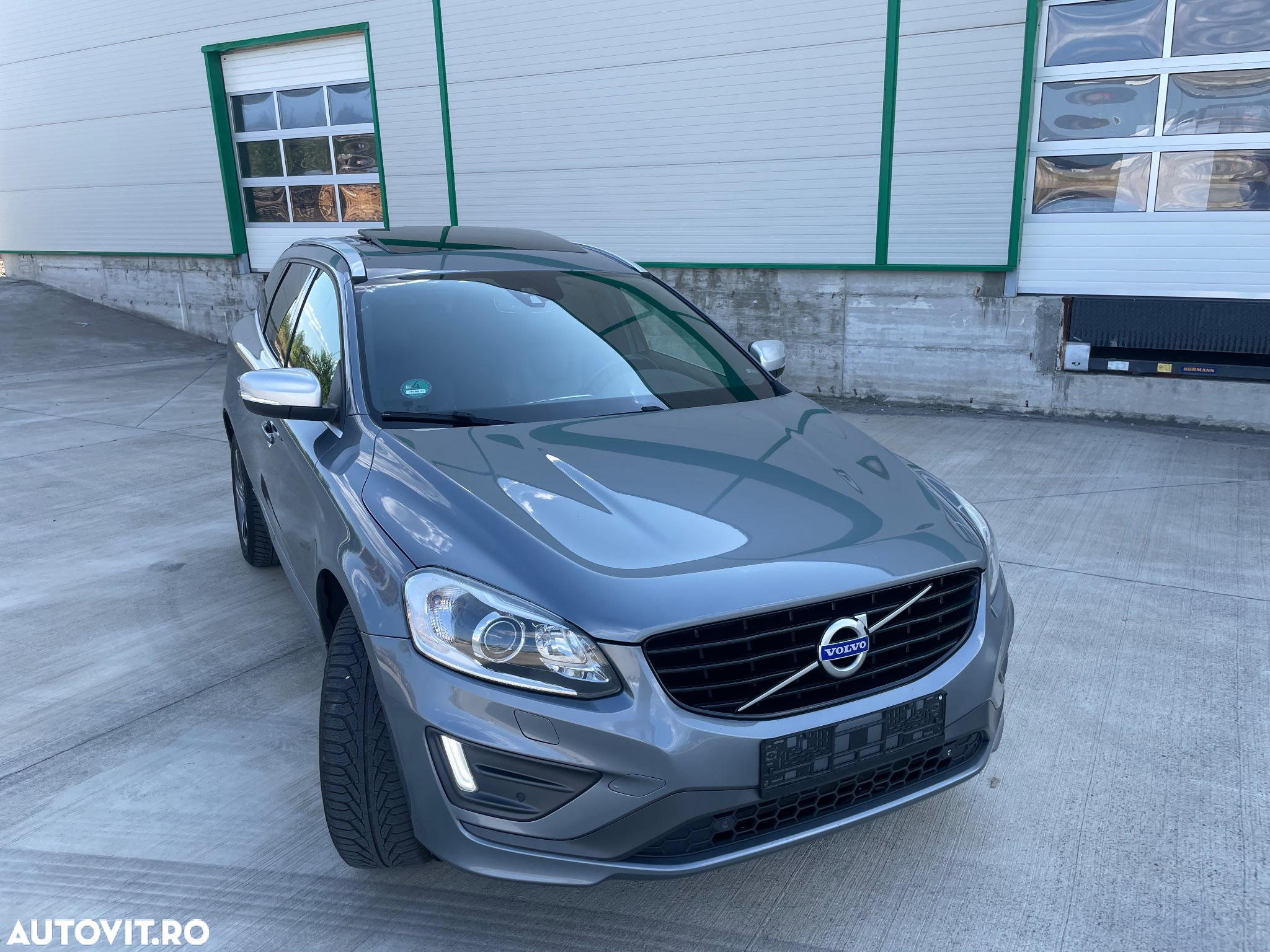Volvo XC 60 D4 AWD R-Design - 30