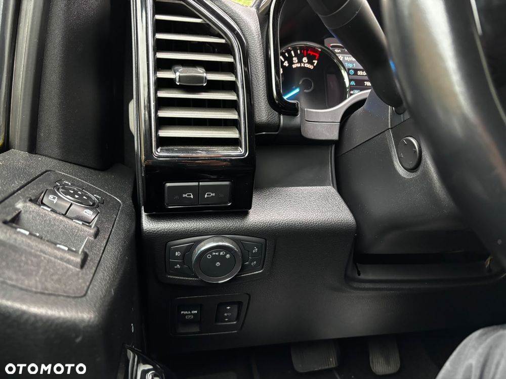 Ford F150 - 29