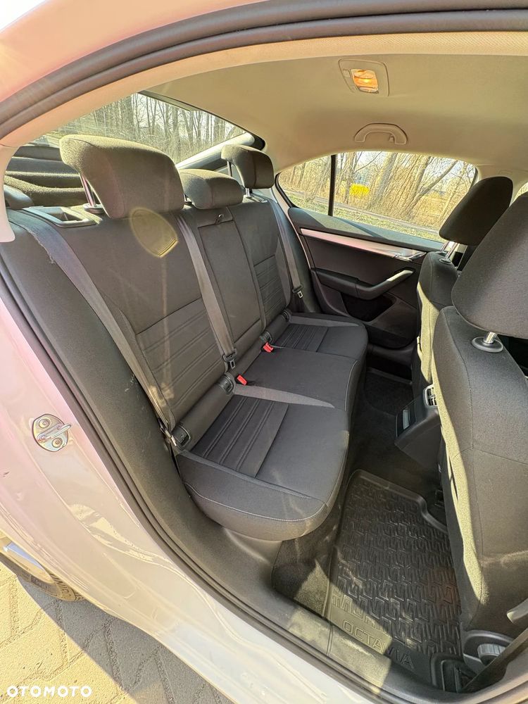 Skoda Octavia 1.5 TSI ACT Ambition - 15