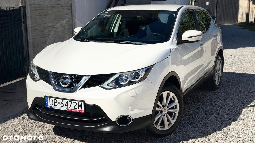 Nissan Qashqai 1.2 DIG-T Xtronic ACENTA - 4