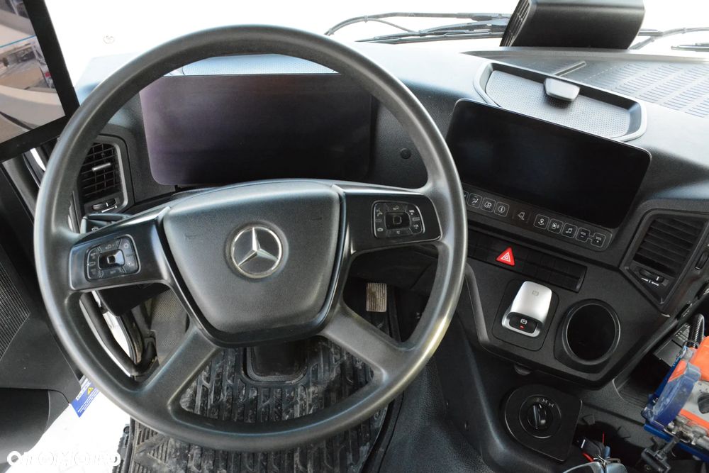 Mercedes-Benz Arocs 3243 / 2021r / 9 m3 / 2 Radia / Putzmeister / 163215 km - 21
