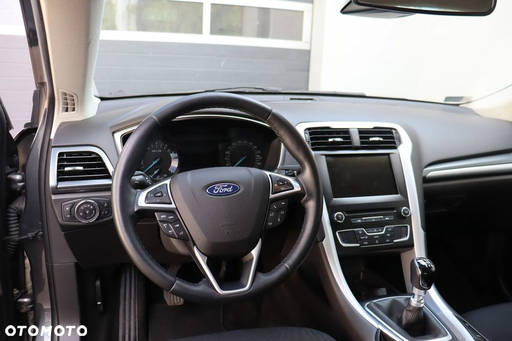 Ford Mondeo 1.5 EcoBoost Trend - 17