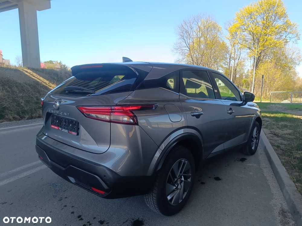 Nissan Qashqai - 11